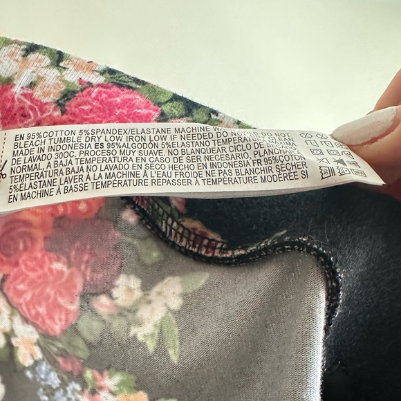 Knit Floral Print Flare Mini Skirt - Picture 6 of 7